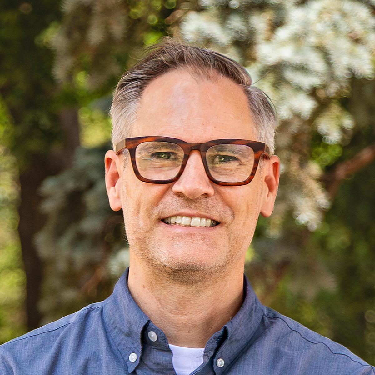Jason Schmaderer Headshot